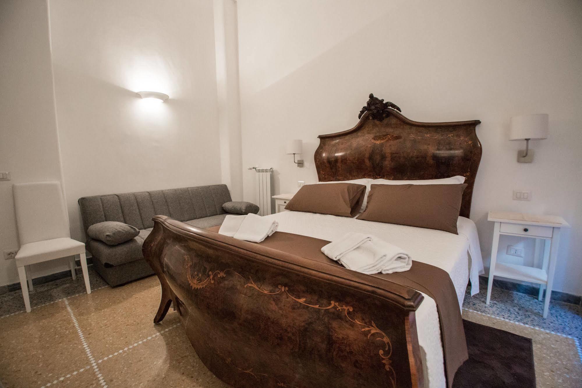 Hotel Desiderio Di Roma Exterior foto